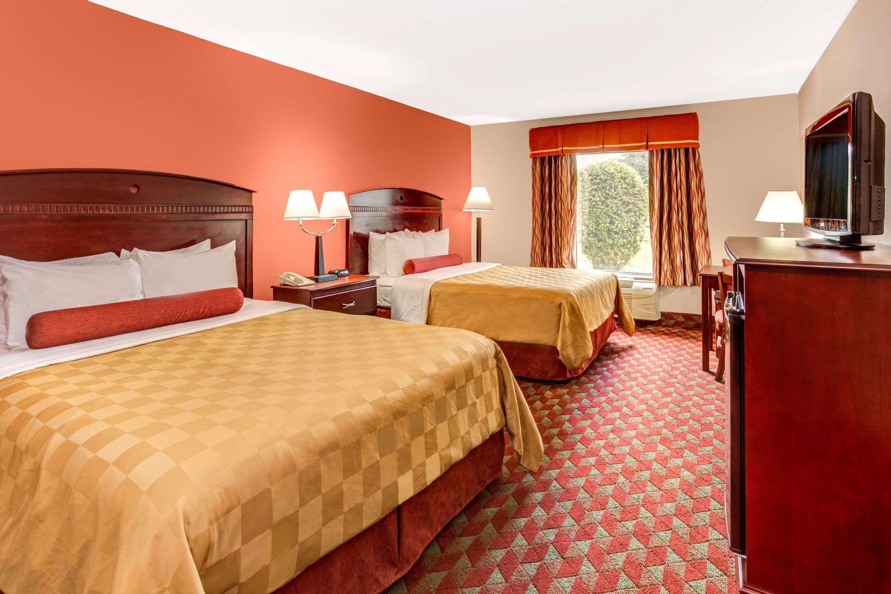 Ramada By Wyndham Мърфрийзбъроу Екстериор снимка